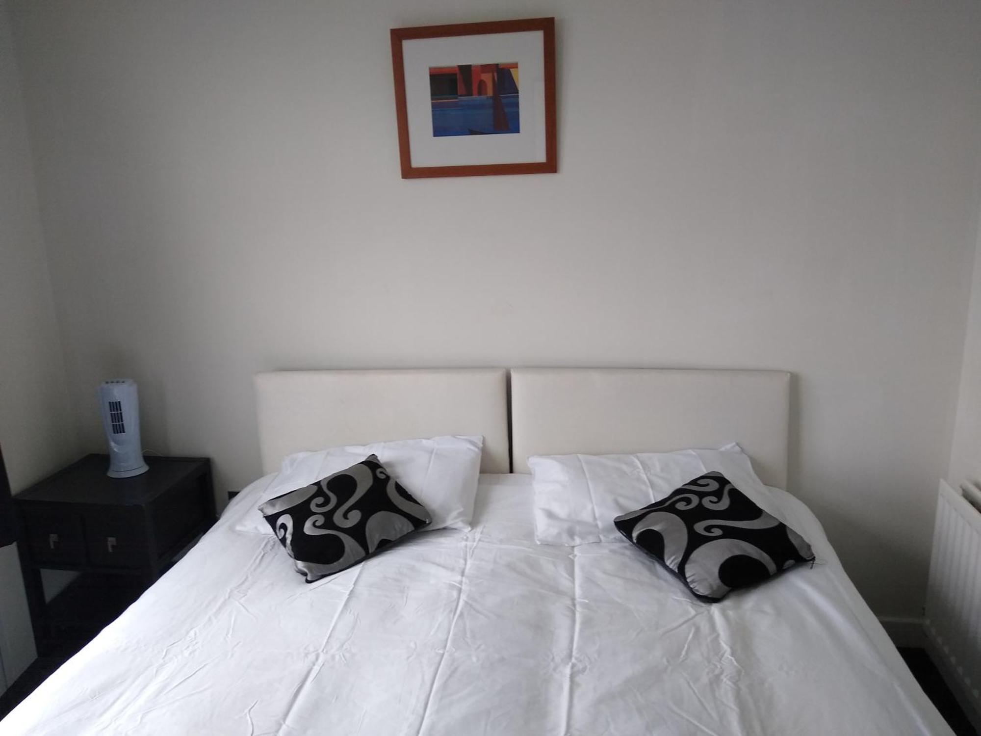 Room In Luxurious Penthouse Apartment London Eksteriør billede