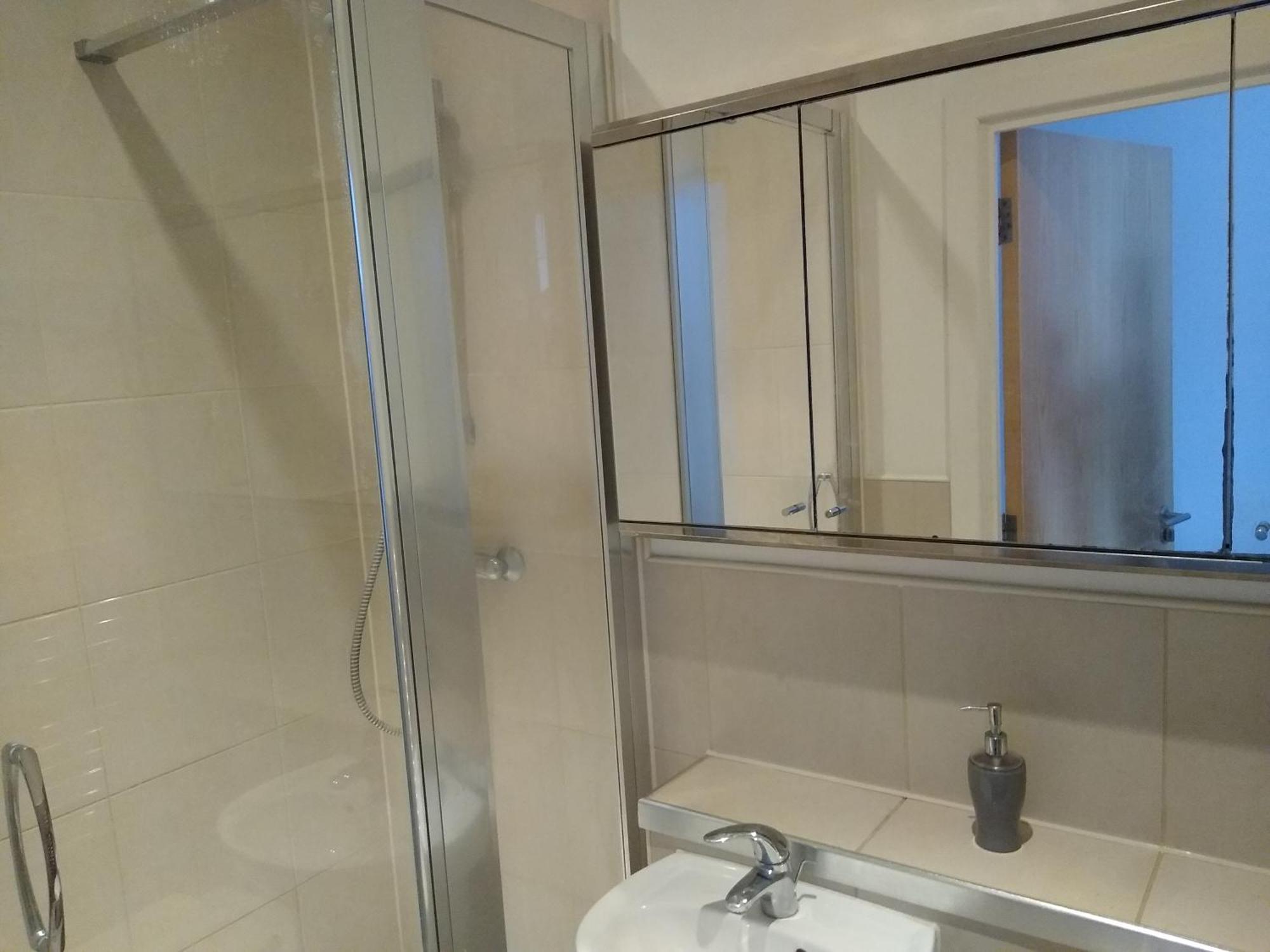 Room In Luxurious Penthouse Apartment London Eksteriør billede